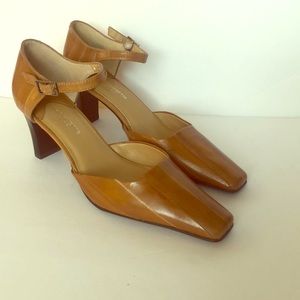 Liz Claiborne New Leather Flex Sole Heels 8.5